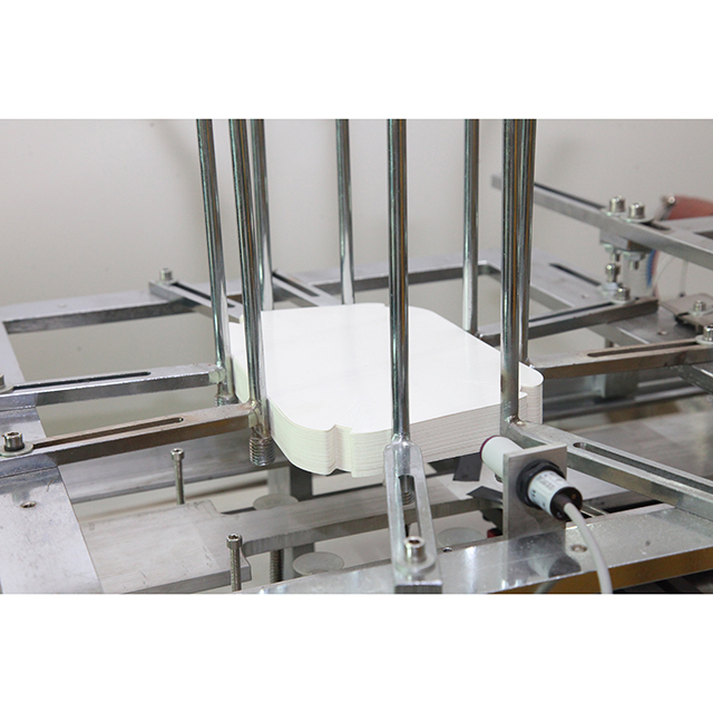 BJ-CHR 食品(pǐn)紙托盒成型機